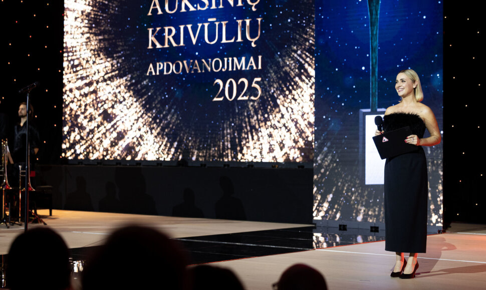 Įteikti svarbiausi savivaldybių apdovanojimai  - &bdquo;Auksinių krivūlių&ldquo; statulėlės