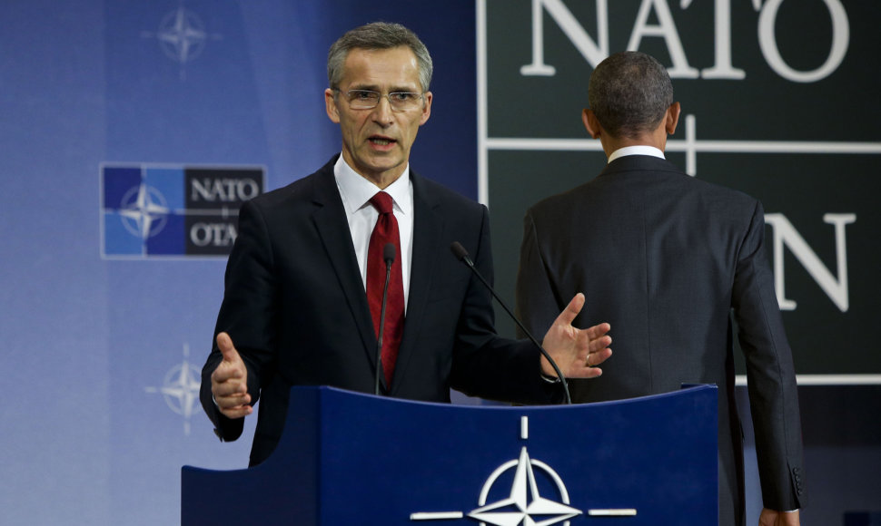 NATO generalinis sekretorius Jensas Stoltenbergas ir JAV prezidentas Barackas Obama