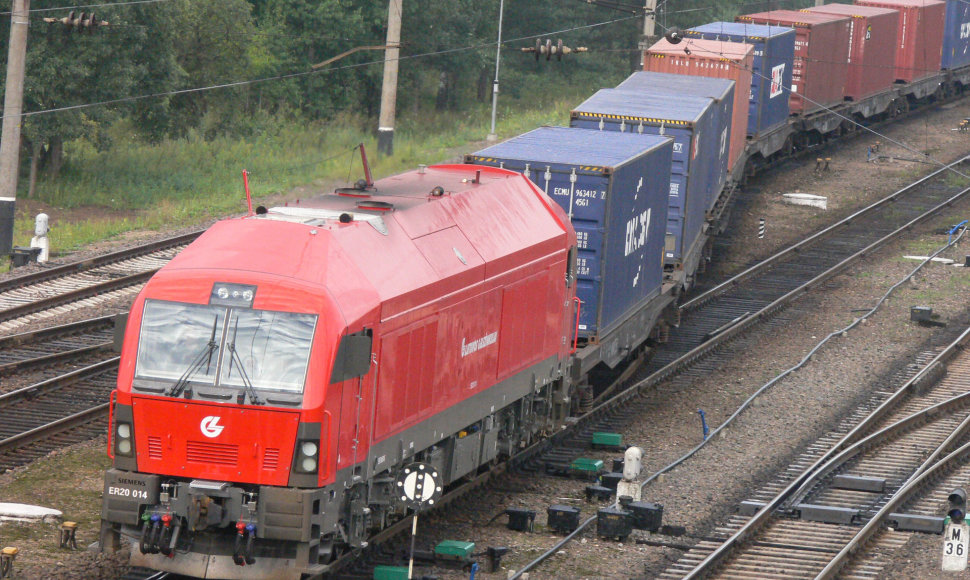 Kam naudinga skubi Lietuvos geležinkelių reorganizacija?