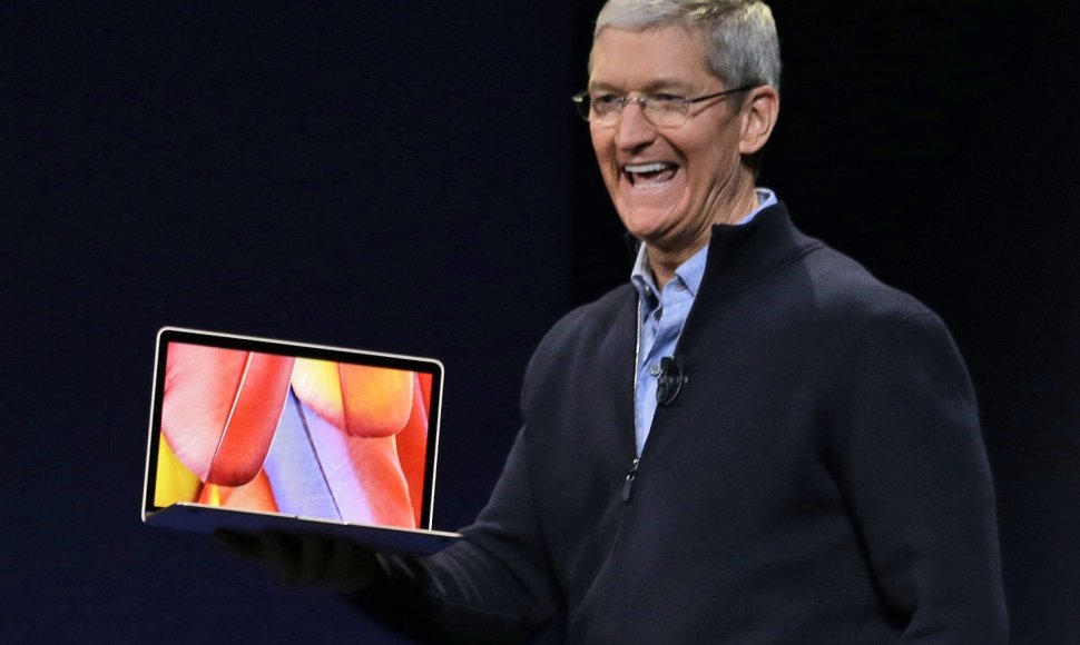 „Apple“ pristatė išmanų laikrodį „Apple Watch“ ir ploniausią „MacBook“
