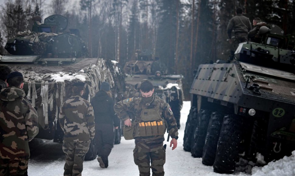 NATO karinės pratybos Estijoje, už 100 km nuo Rusijos sienos