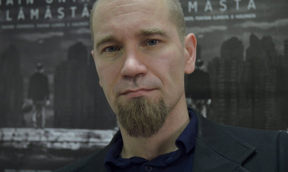 Režisierius Jukka Kärkkäinen'as