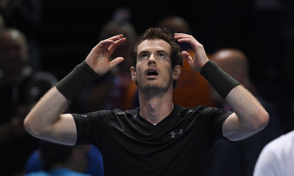 Andy Murray nugalėjo Novaką Džokovičių ir triumfavo „ATP World Tour Finals“ turnyre