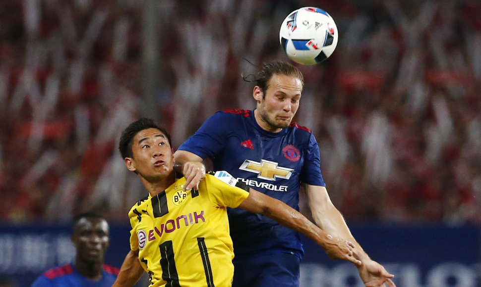 Shinji Kagawa ir Daley Blindas