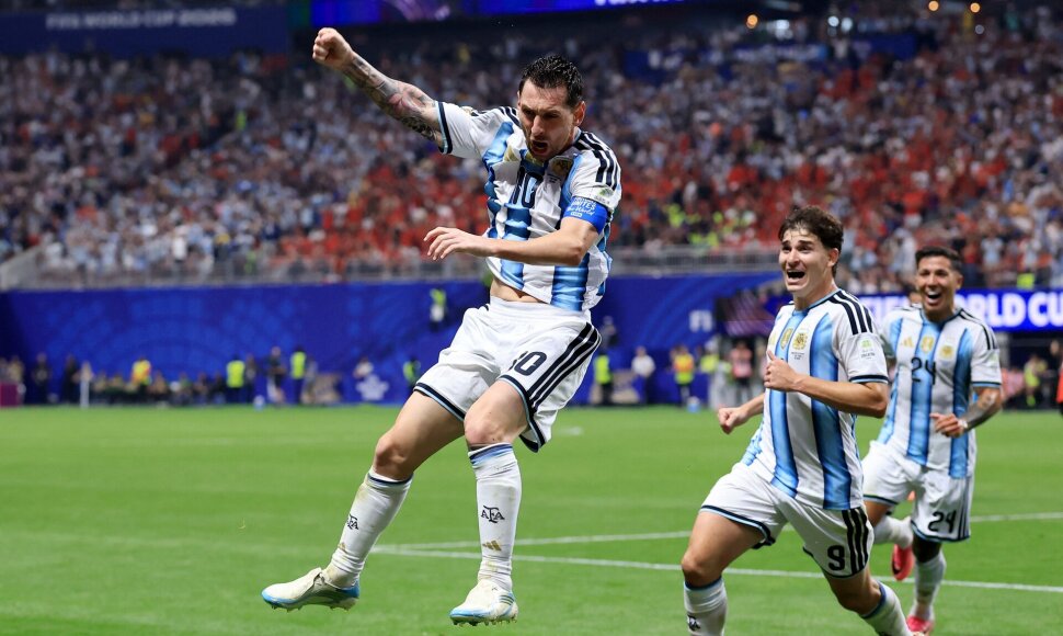 Lionelis Messi