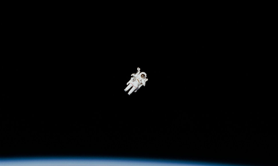 Astronautai atvirame kosmose