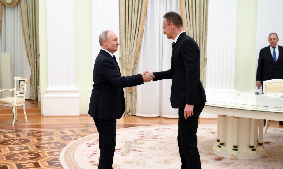 Vladimiras Putinas, Peteris Szijjarto
