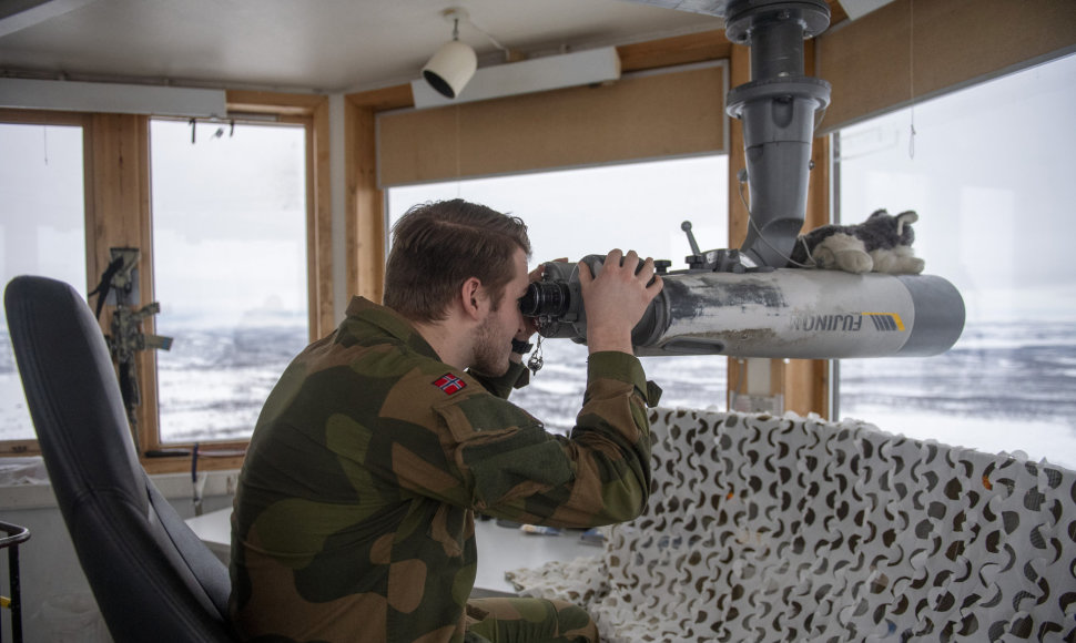 Norvegijos karys stebi Rusijos pasienį