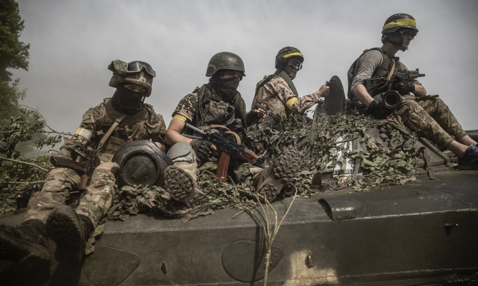 Ukrainiečių kariai prie Sjevjerodonecko