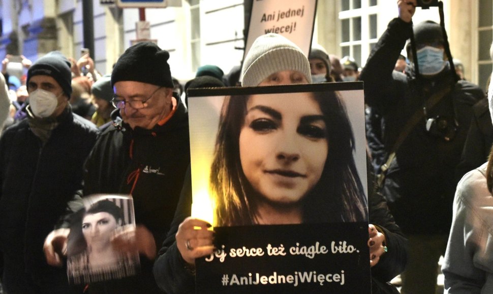 Protestai prieš abortų draudimą Lenkijoje