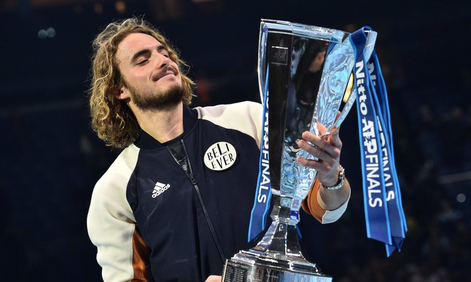 Stefanos Tsitsipas po triumfo ATP metų finale 2019-aisiais.