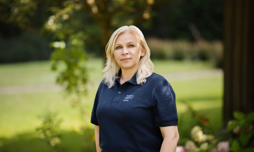 Asta Zavadskienė, Kelmės „Aukuro“ pagrindinės mokyklos vadovė