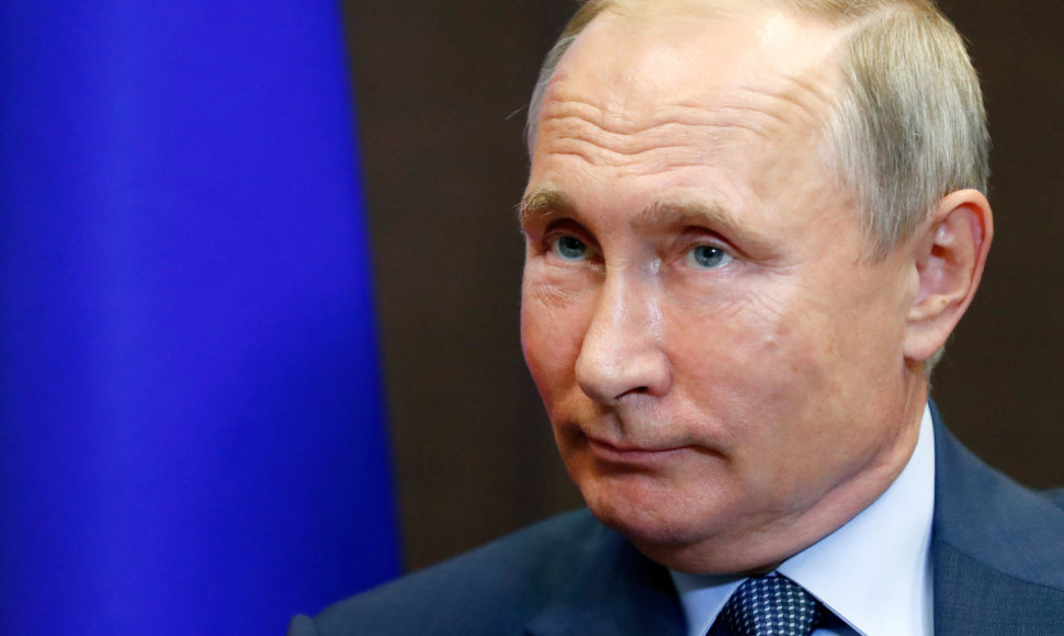 Vladimiras Putinas JAV sankcijas vadina beprasmiškomis ir bevaisėmis