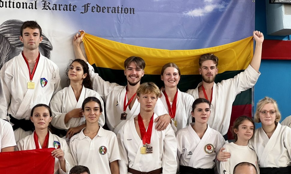 Lietuvos tradicinio karate do meistrai Graikijoje vykusiose pasaulio taurės varžybose iškovojo 4 aukso medalius!