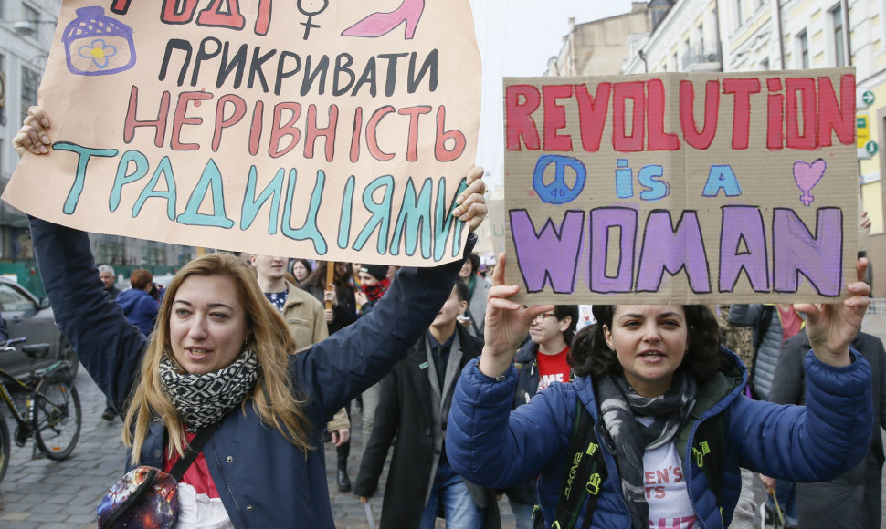 Eitynės Kijeve Tarptautinės moters dienos proga