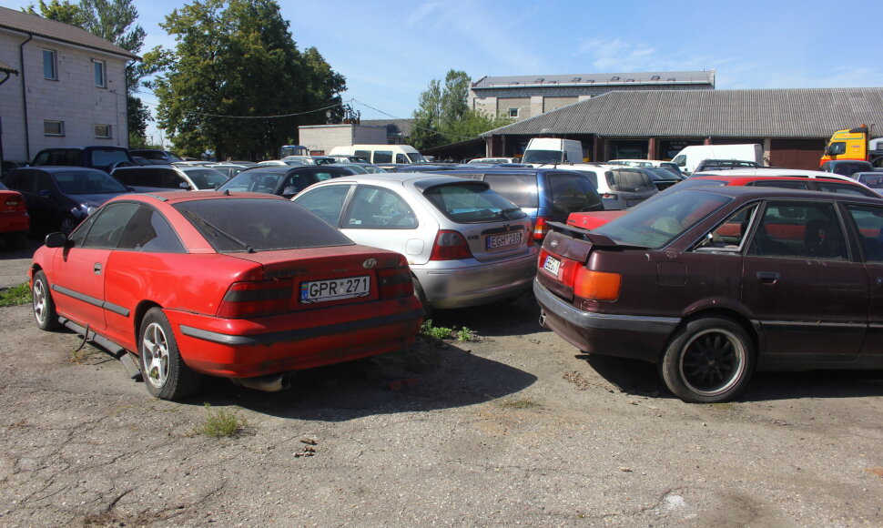 &bdquo;Automeros&ldquo; aik&scaron;telėje