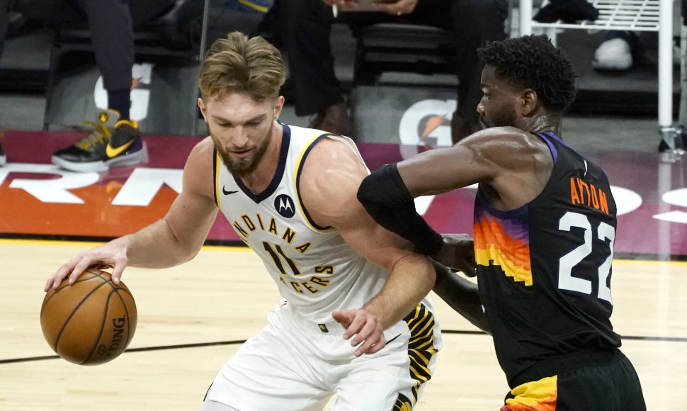 Domantas Sabonis prieš Deandre Aytoną