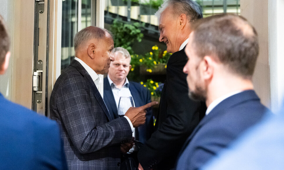 Vytenis Povilas Andriukaitis, Gitanas Nausėda