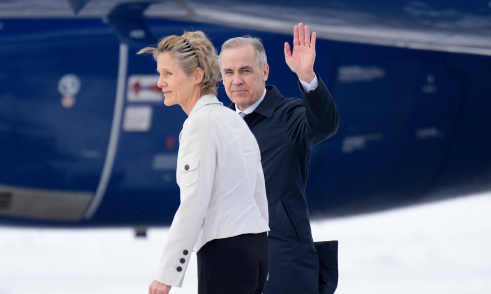 Markas Carney / / AP