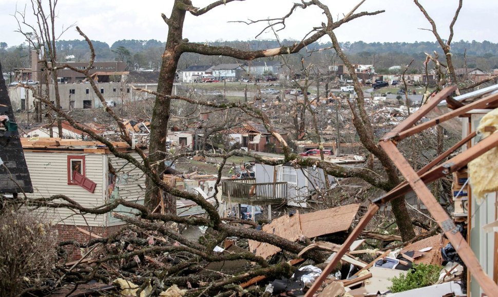 Tornado padariniai Arkanzase