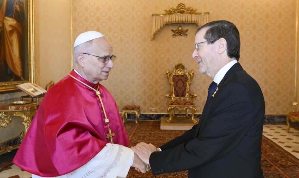Popiežius Leonas XIV ir Isaacas Herzogas / &copy;Vatican Media/CPP / ZUMAPRESS.com