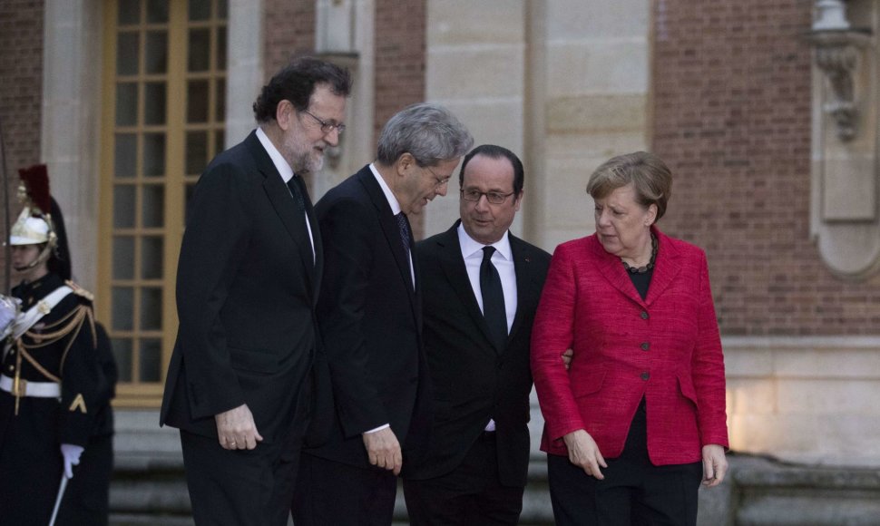 ES didžiojo ketverto lyderių susitikimas Versalyje
