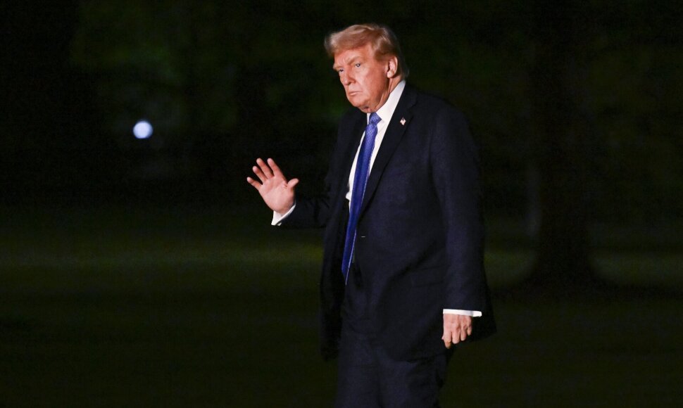 John McDonnell / AP