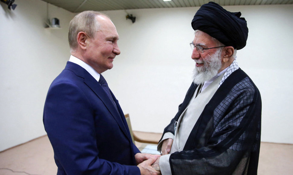 Vladimiras Putinas ir Irano aukščiausiasis lyderis ajatola Ali Chamenėjus