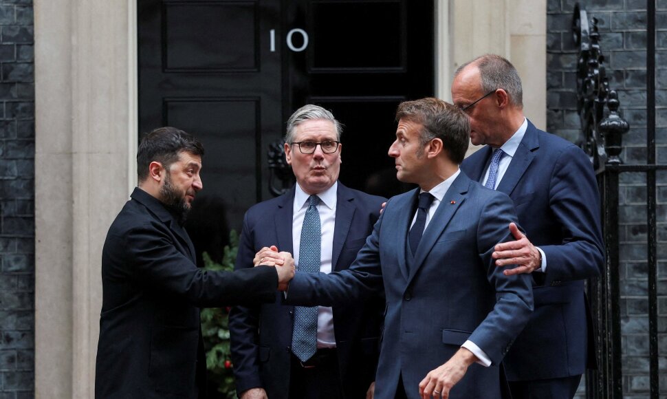 Volodymyras Zelenskis, Emmanuelis Macronas, Friedrichas Merzas, Keiras Starmeris