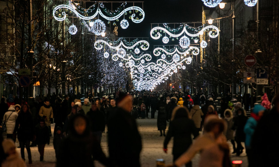 Pirmąją Kalėdų dieną – šventiškai nusiteikęs Vilnius