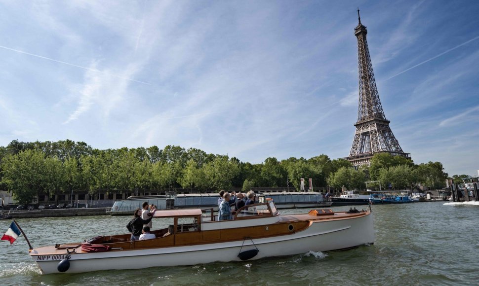 BERTRAND GUAY / AFP