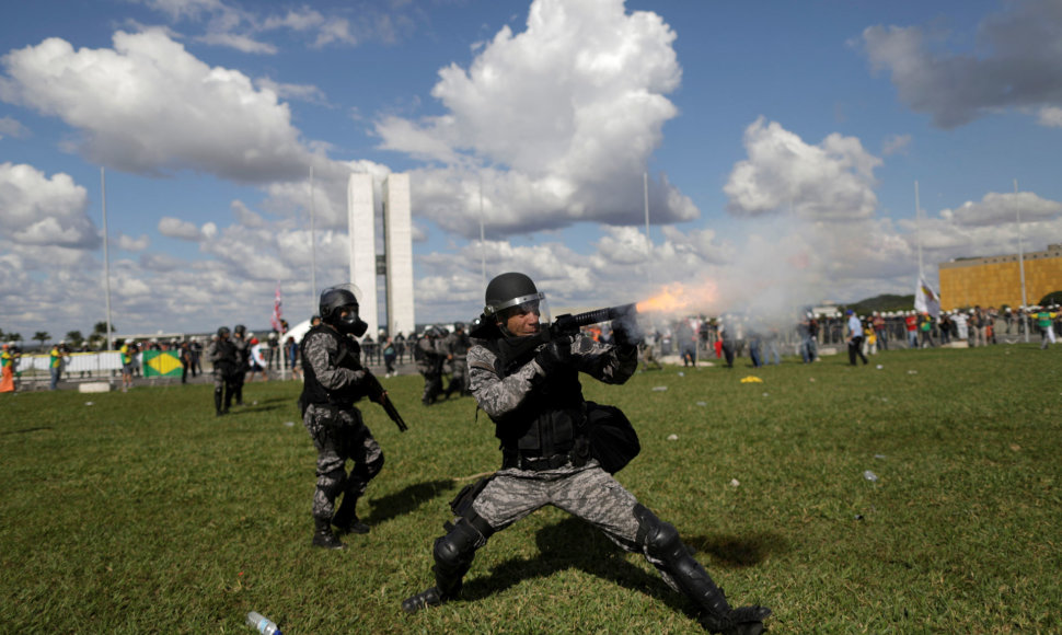 Riaušių policija Brazilijoje
