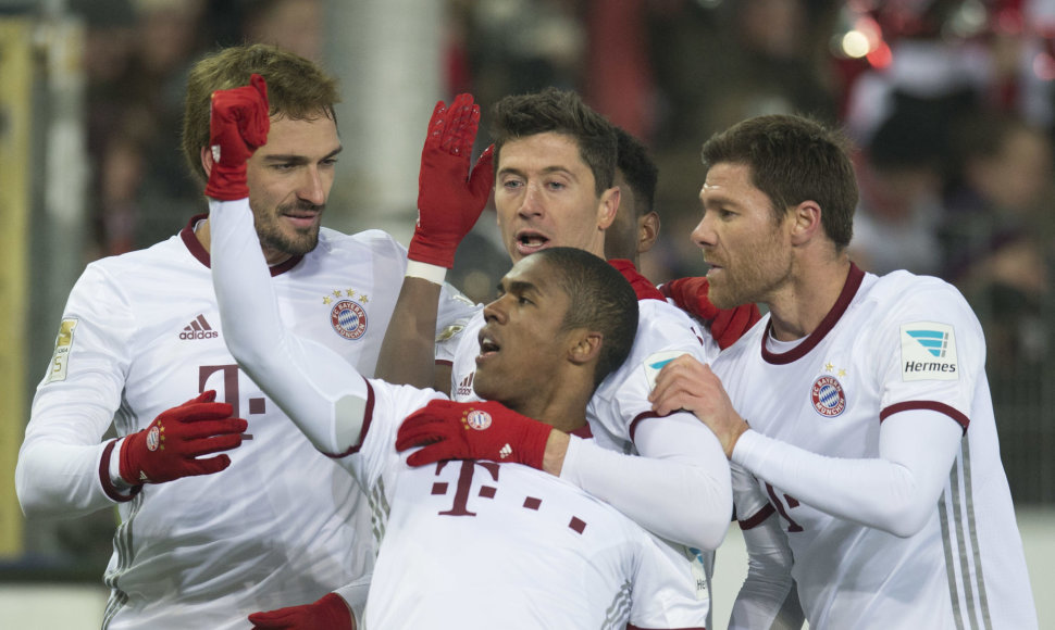 Miuncheno „Bayern“ švenčia pergalę