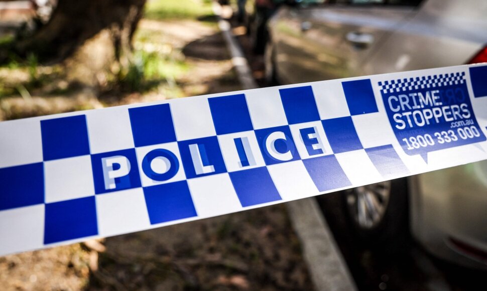 Policijos &bdquo;stop&ldquo; juosta Australijoje / DAVID GRAY / AFP