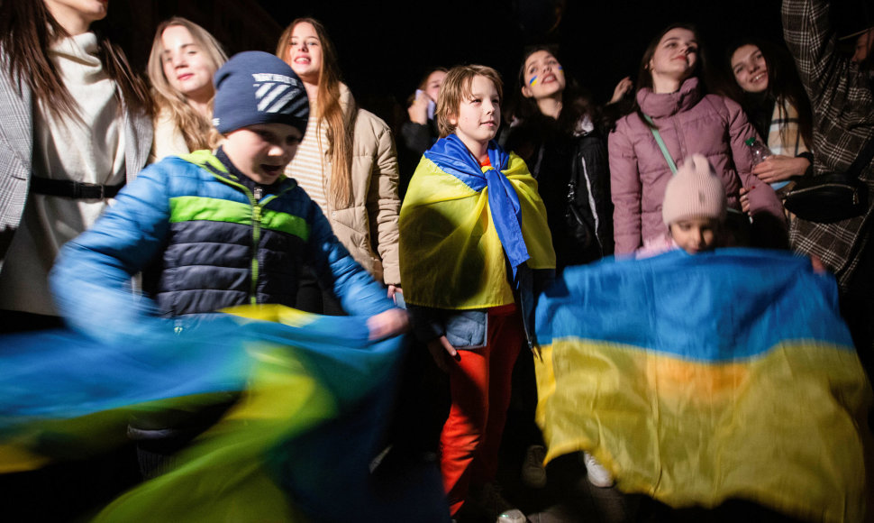 Vaikai Ukrainoje