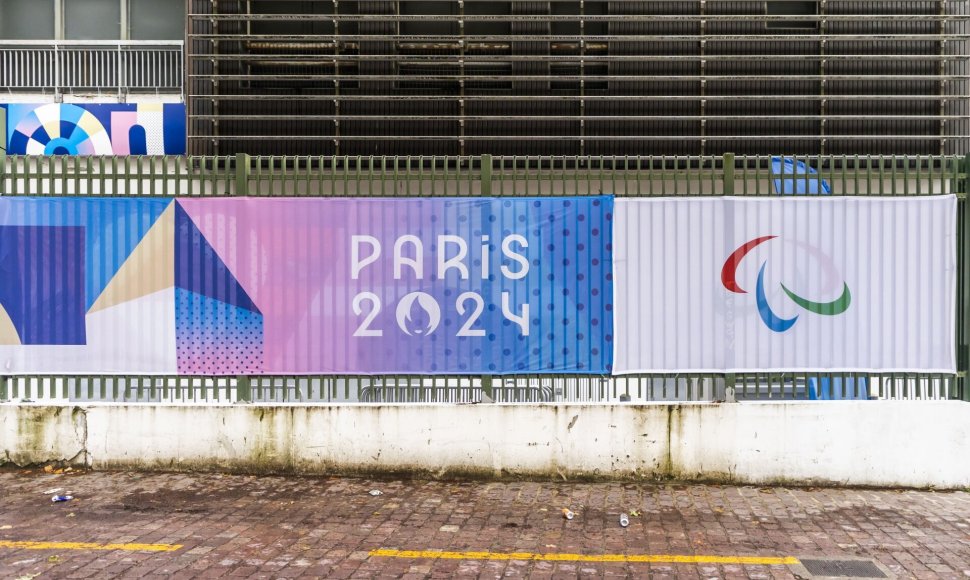 2024 metų Paryžiaus olimpinių žaidynių logotipas. / Vincent Isore / ZUMAPRESS.com