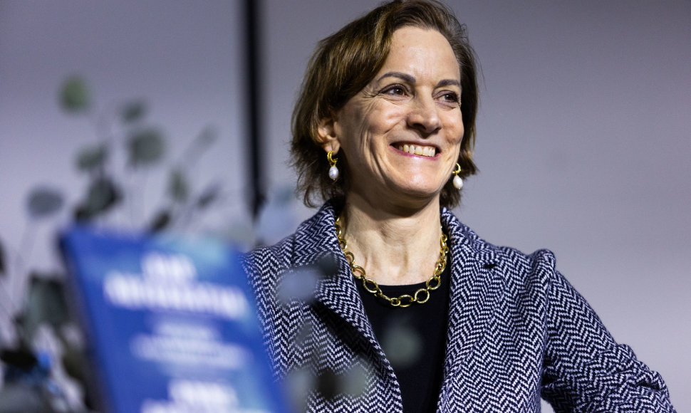 Anne Applebaum