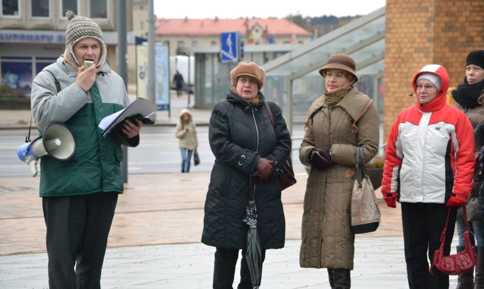 Senamiesčio mokyklos bendruomenės mitingas