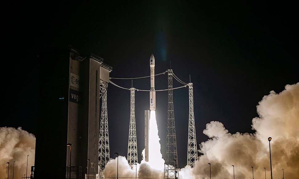 Šis raketos „Vega“ startas iš Kuru kosmodromo 2020 m. rugsėjo 2 d. buvo sėkmingas 