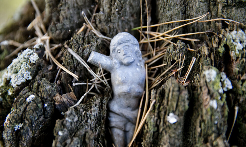 Vir&scaron;uli&scaron;kių kapinės