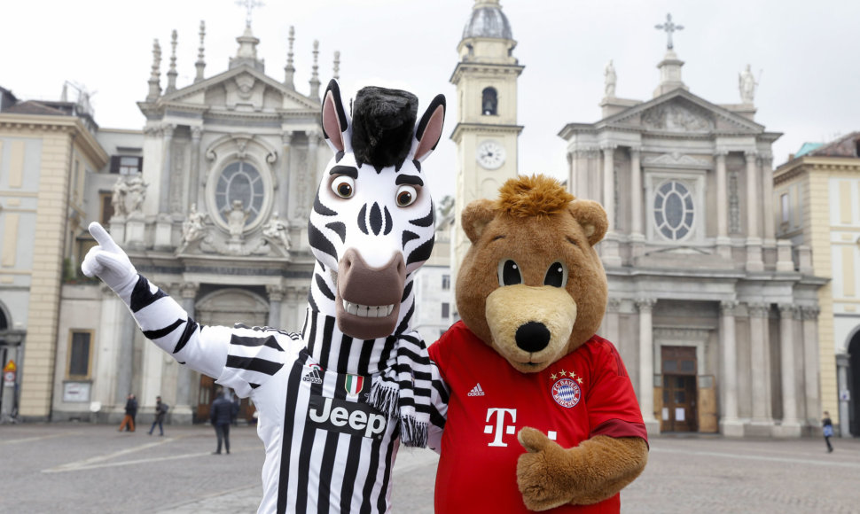Rungtynes Turine reklamuoja „Bayern“ ir „Juventus“ talismanai