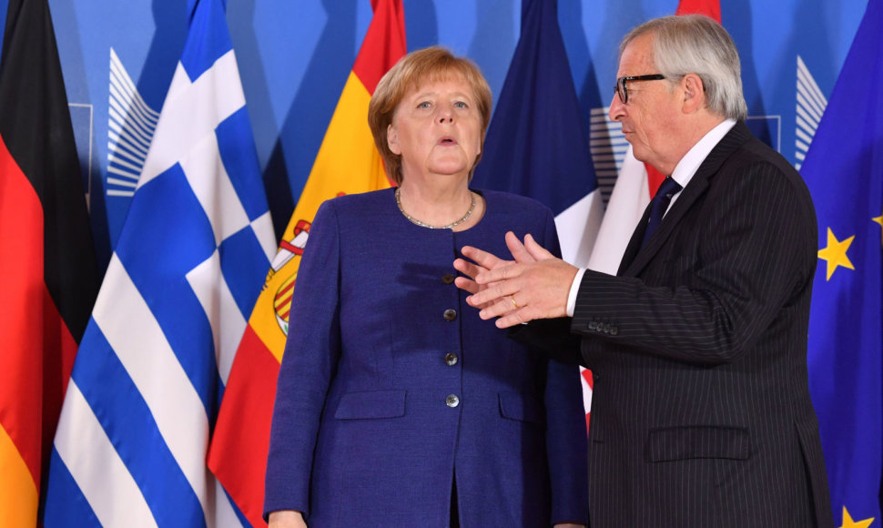 Angela Merkel ir Jeanas Claude'as Junckeris