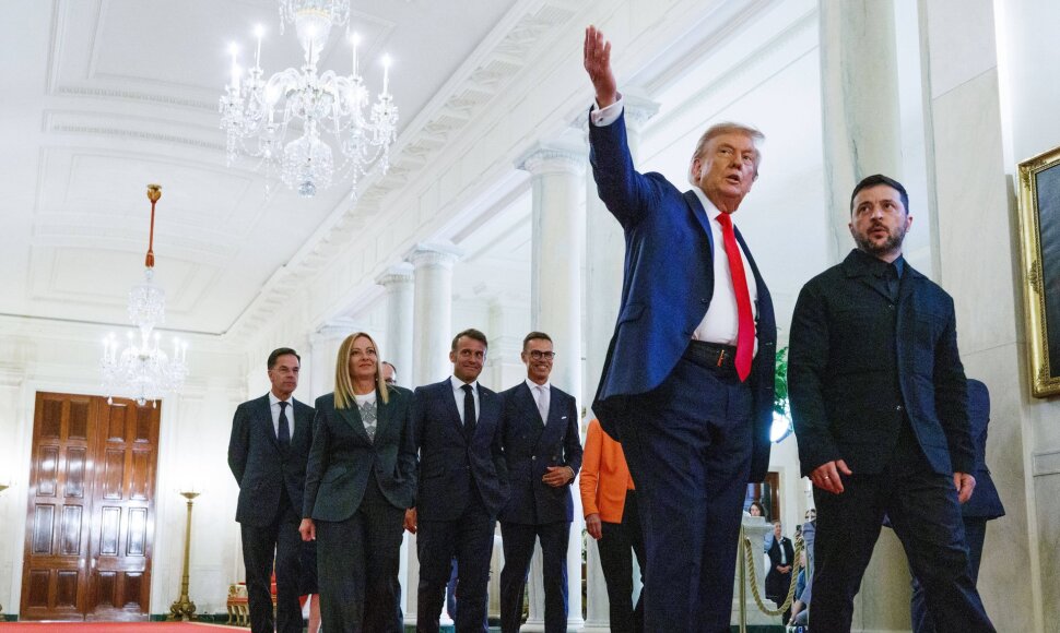 Donaldas Trumpas, Volodymyras Zelenskis, Giorgia Meloni, Alexanderas Stubbas, Emmanuelis Macronas