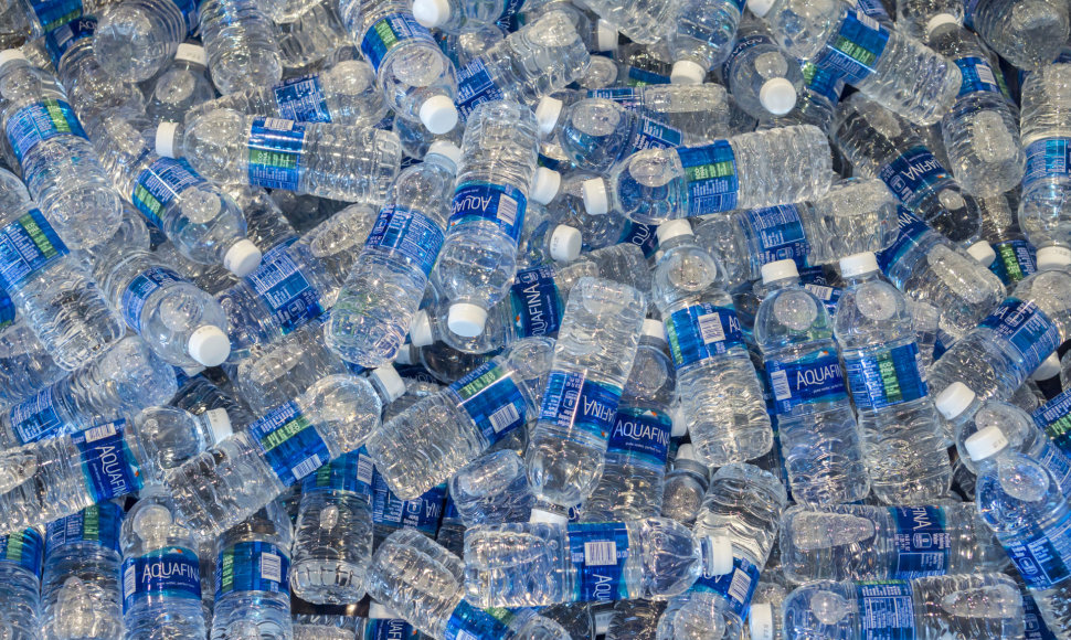 Plastikiniai buteliukai