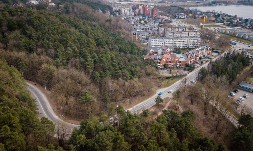 Laikinai uždaroma įkalnė nuo Raudondvario plento Romainių link