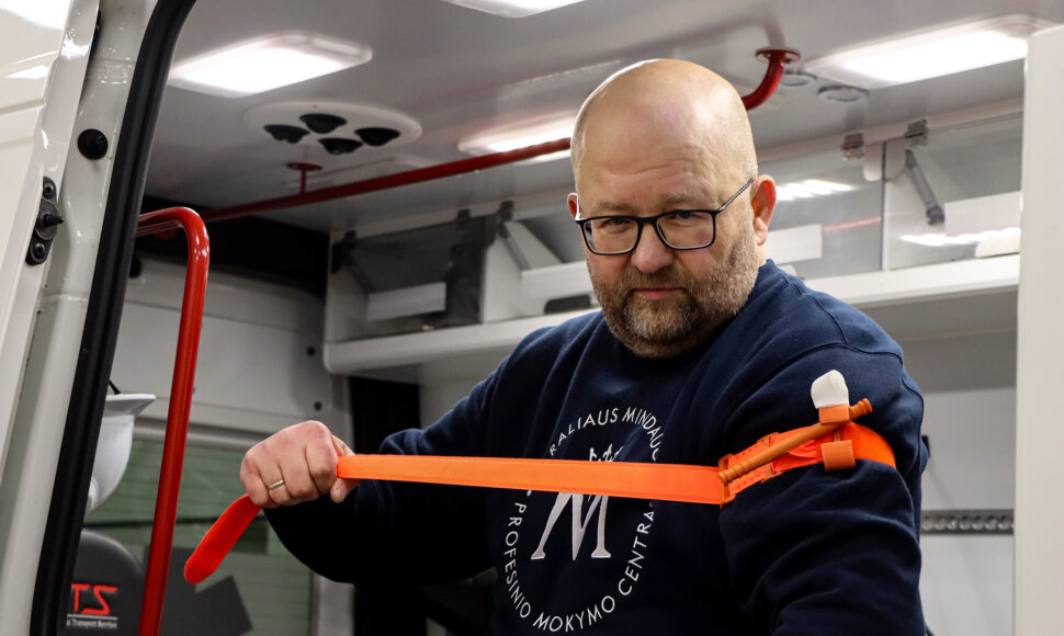 Žilvinas Neliubšys, Karaliaus Mindaugo PMC paramedikų profesijos mokytojas.