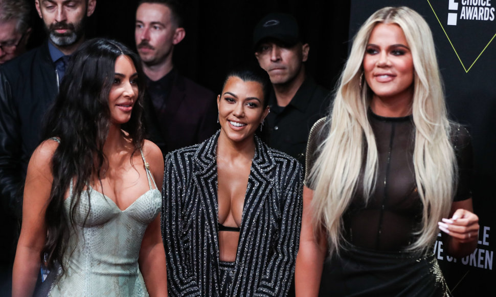 Kim Kardashian, Kourtney Kardashian ir Khloe Kardashian