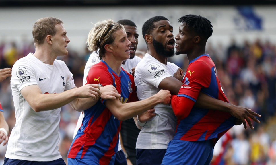 Futbolininkų susirėmimas „Crystal Palace“ ir „Tottenham“ klubų akistatoje