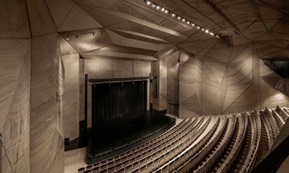 Klaipėdos muzikinio teatro apšvietimas