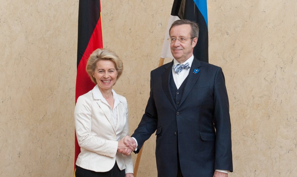 Ministrė Ursula von der Leyen ir Estijos prezidentas Toomas Hendrikas Ilvesas.